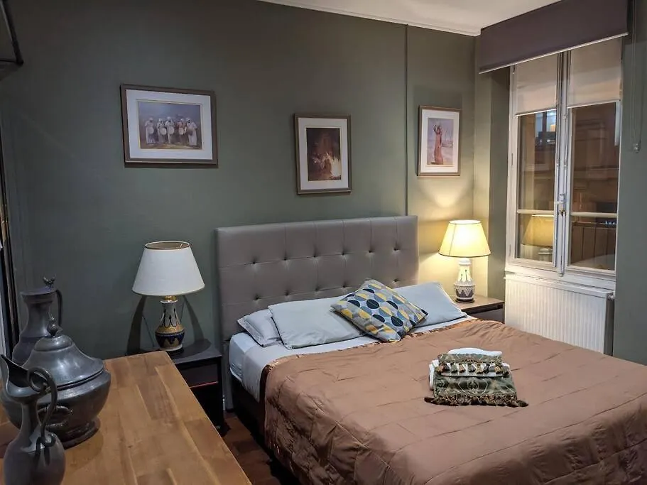Appartement 2 Bd 16Th Arrondissement Trocadero Sleeps 4 To 6 Eiffel Tower à Paris 0*,  France